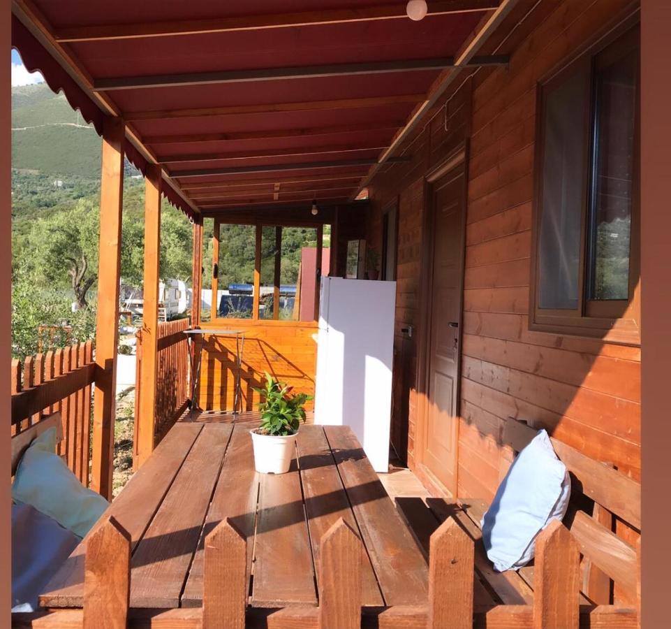 Violet Village Borsh Exterior foto